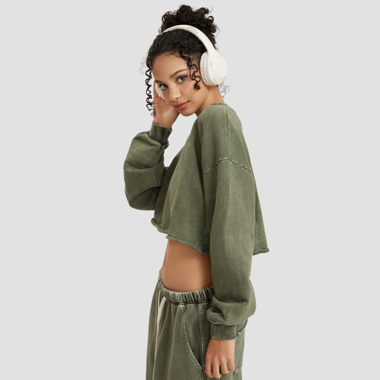 Wholesale Washed Raw-Edge Long Sleeve Top – Cropped Cotton Streetwear