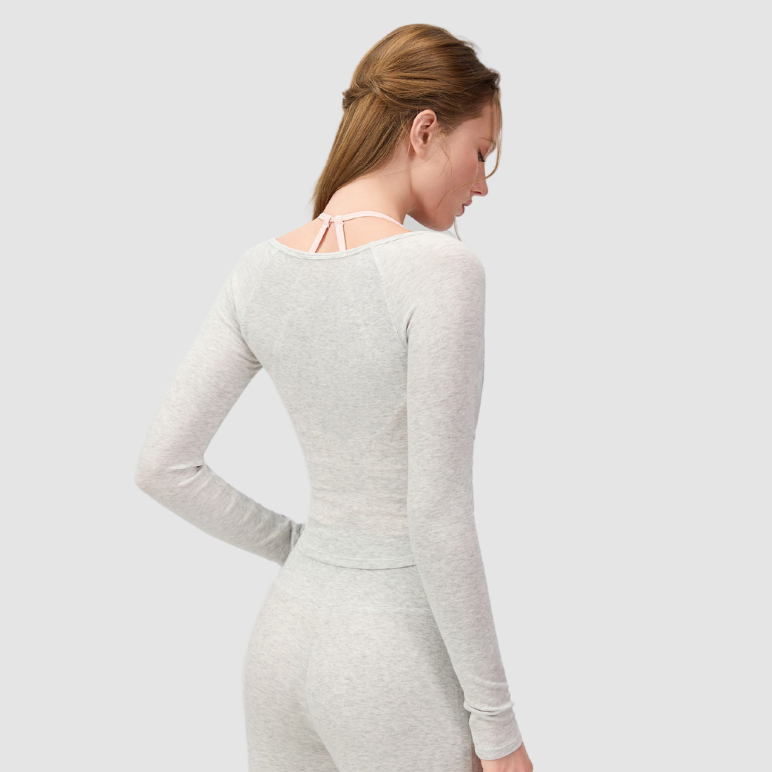 Wholesale Women's Twist-Knot Long-Sleeve Yoga Top – Fitted Running Cover-Up