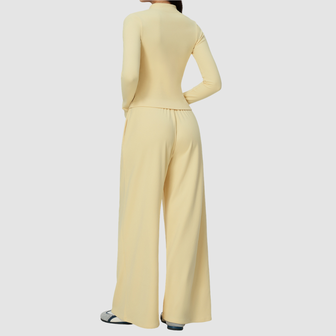 Wholesale Women's Stand-Collar Zip Jacket & Wide-Leg Pants Yoga Set