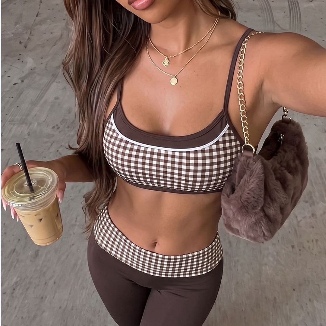 Wholesale Women's Activewear High-Stretch Back-Detail Bra+High-Waist Legging Two-Piece Set