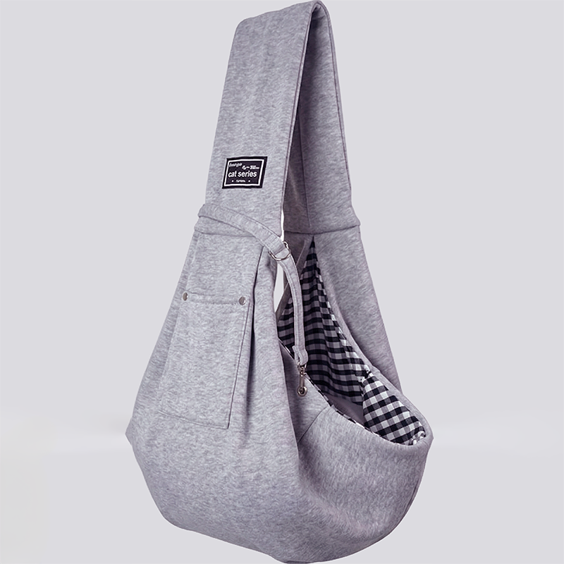 Portable breathable pet carrying bag