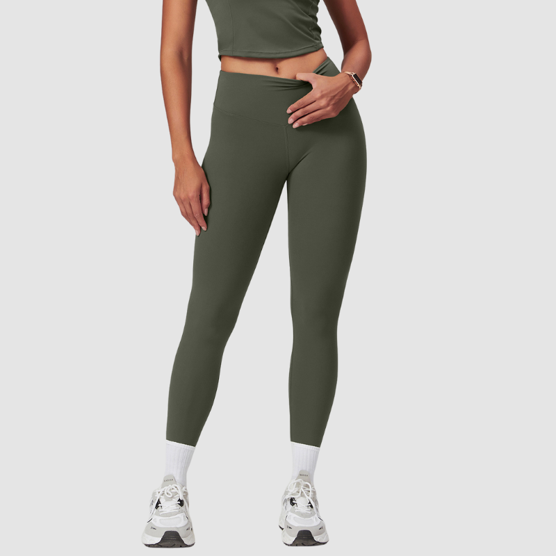 Aldeia de ioga com cintura alta