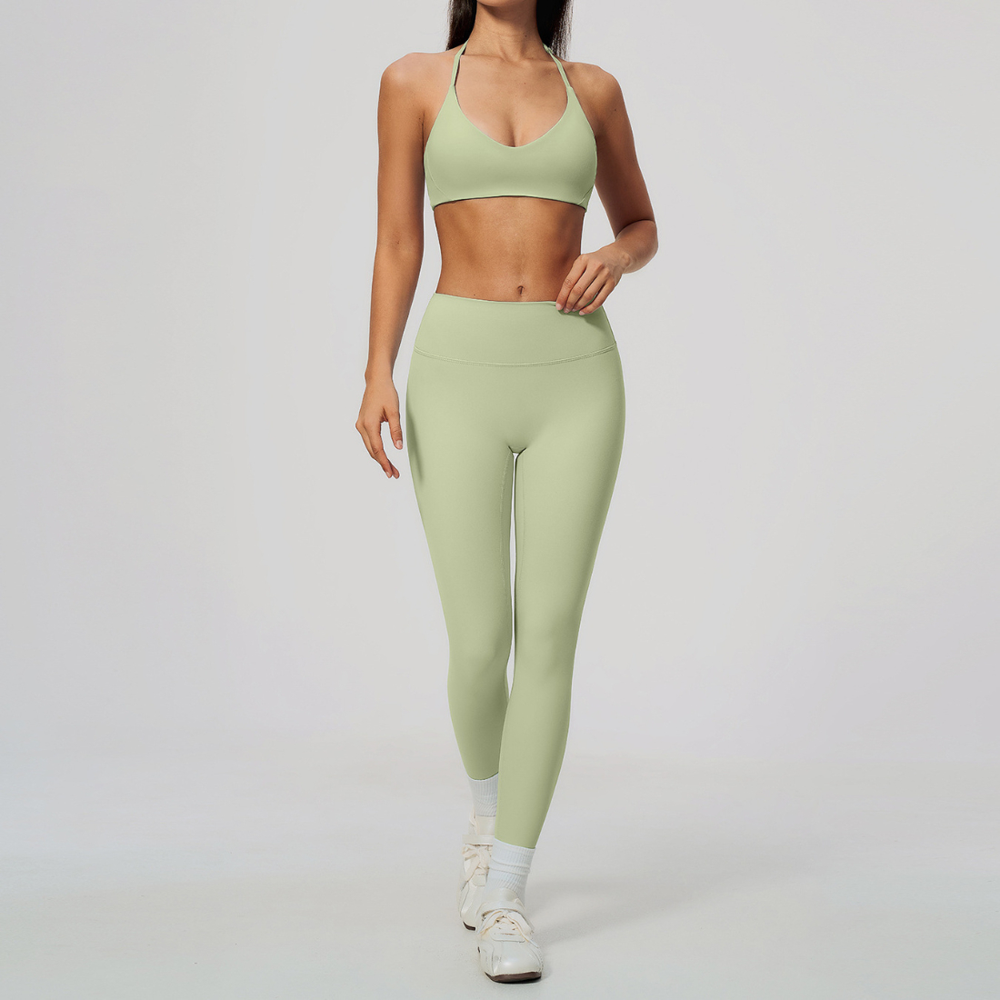 Wholesale Women's Activewear Brushed Padded Bra & Fitted Long-Pants Yoga Set