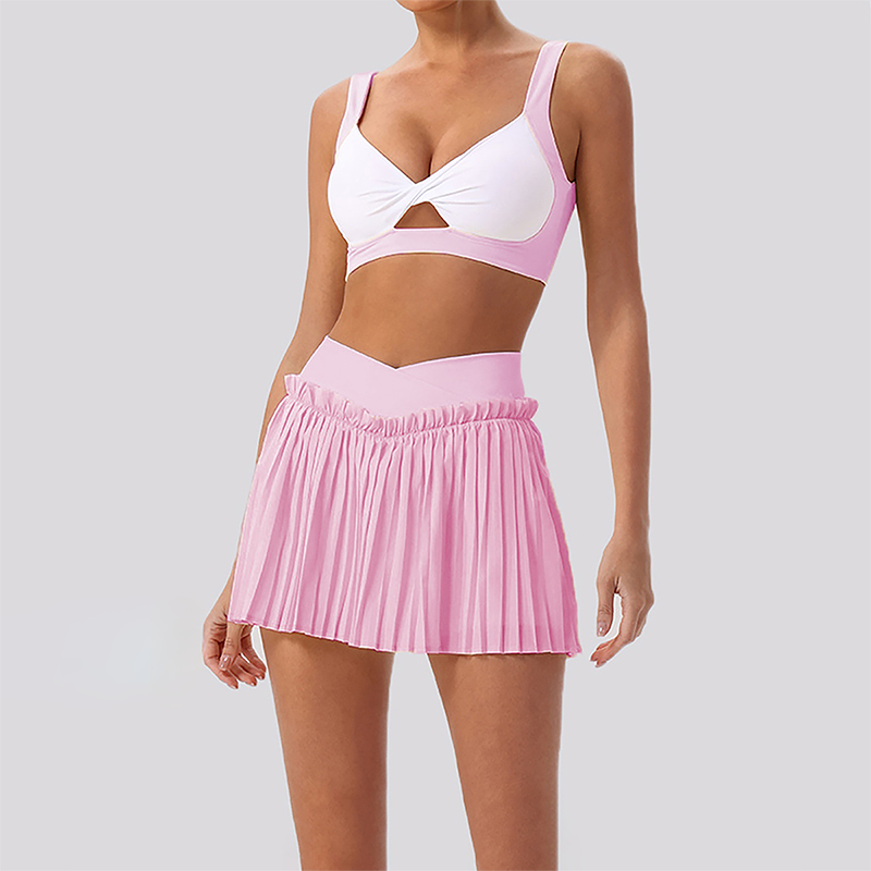 Wholesale Women's Yoga Sports Bra & Pleated Mini Skirt Set with Chest Pad