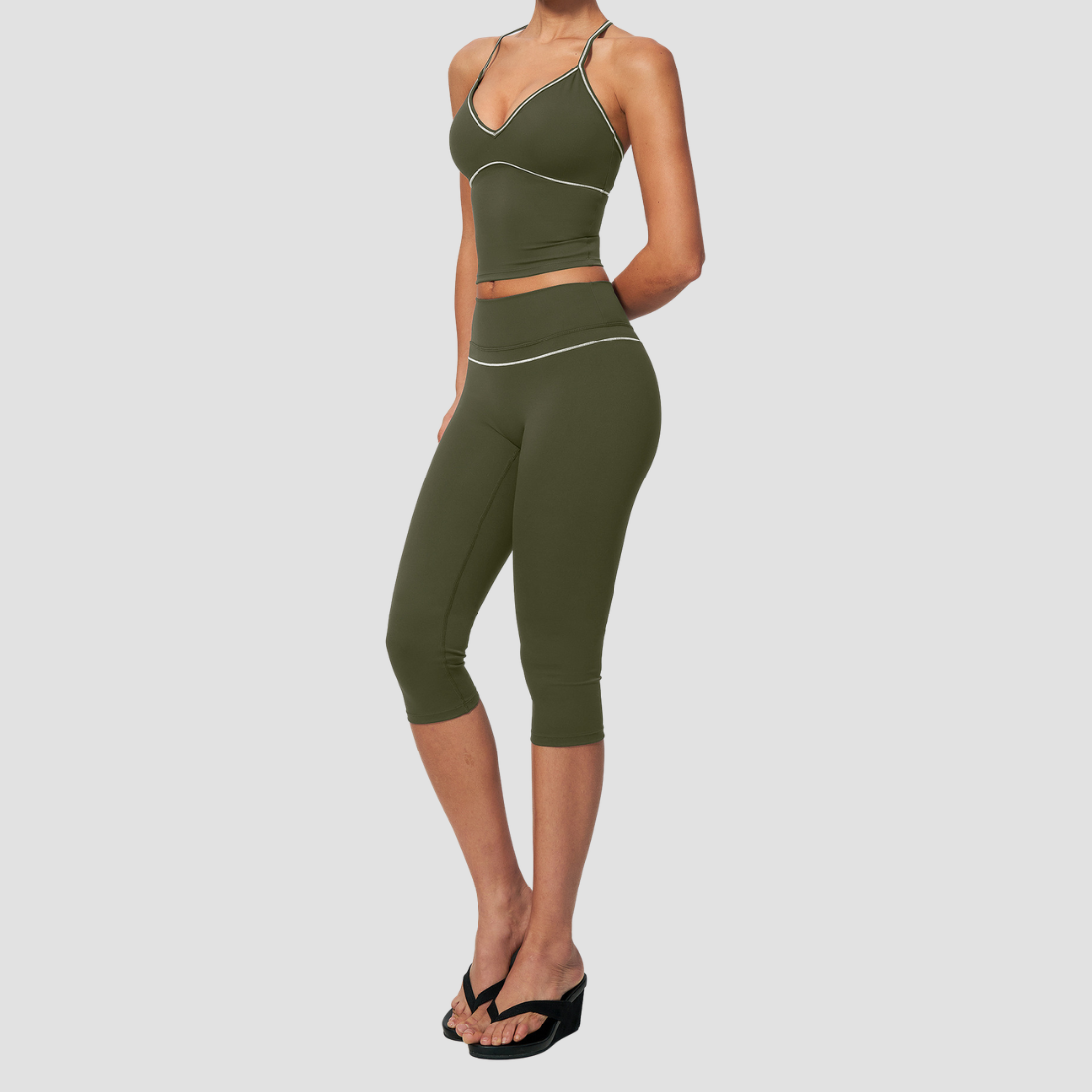 Wholesale Women's Brushed Yoga Set: Cross-Back Bra & Capri Pants – Colorblock Tummy Control