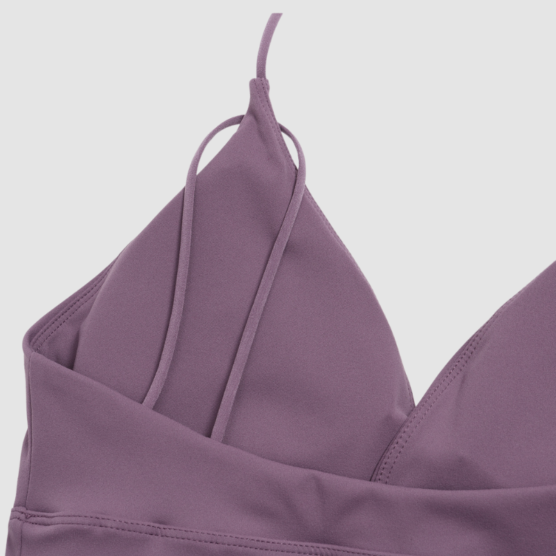 Wholesale spaghetti straps vest with chest pads