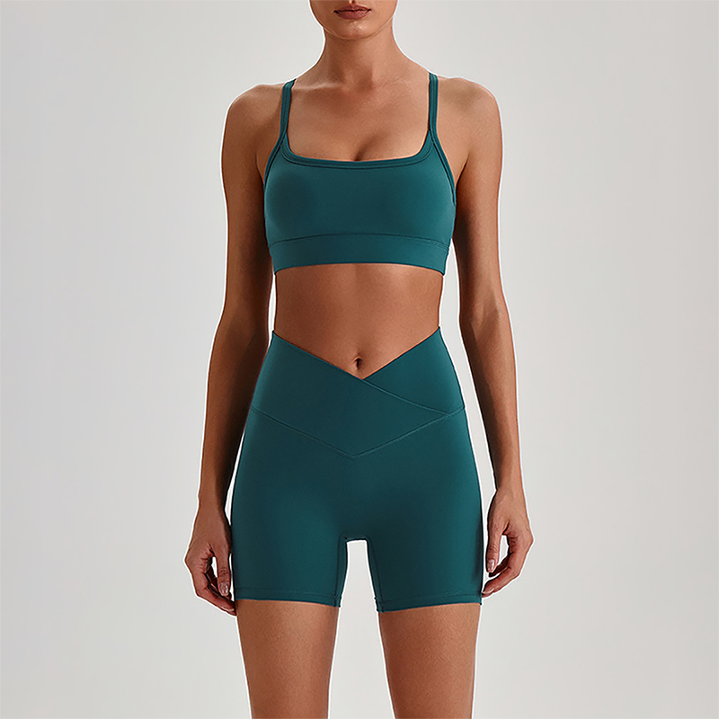 Wholesale Brushed Naked-Feel Open-Back Sports Bra & High-Waist Shorts Set – Sculpting Yoga 2-Piece