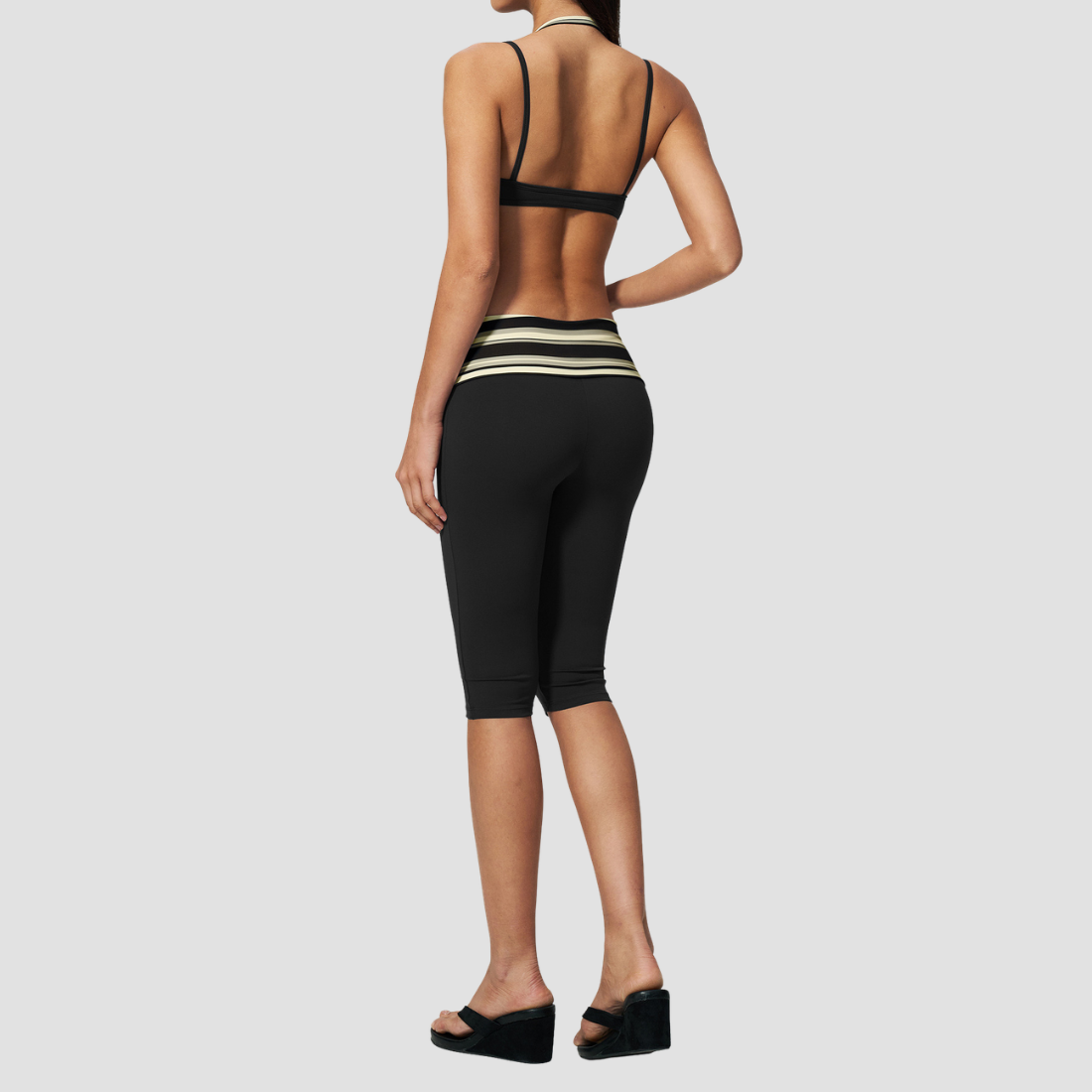 Wholesale Women's Polka Dot & Stripe Yoga Set Halter Neck Sports Bra & Capri Pants w/ Chest Pad