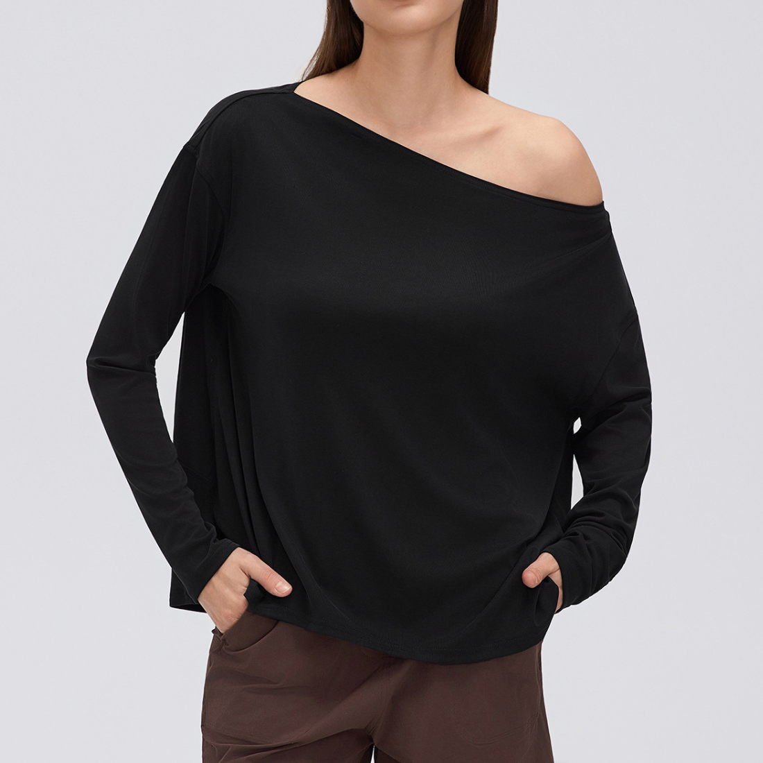 Wholesale Women's Activewear Loose Asymmetric-Shoulder Long-Sleeve Yoga Top