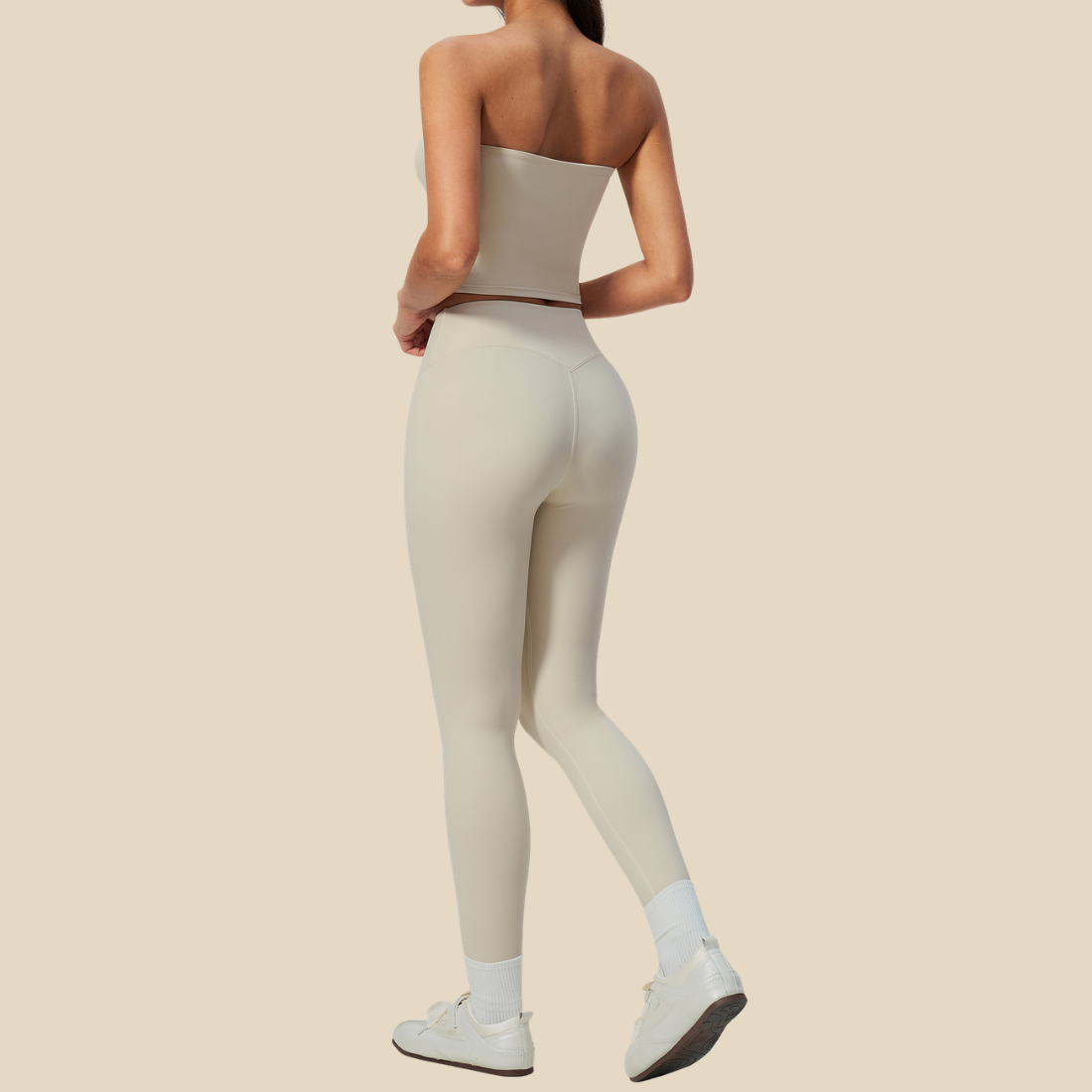 Wholesale Women's Activewear Padded Sports Vest & Fitted Cropped Pants Set