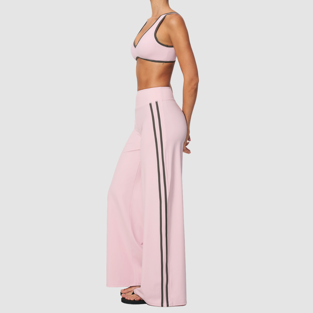 Nude-feel deep V bra + high waist + high-waisted color-blocked pants 2-piece set