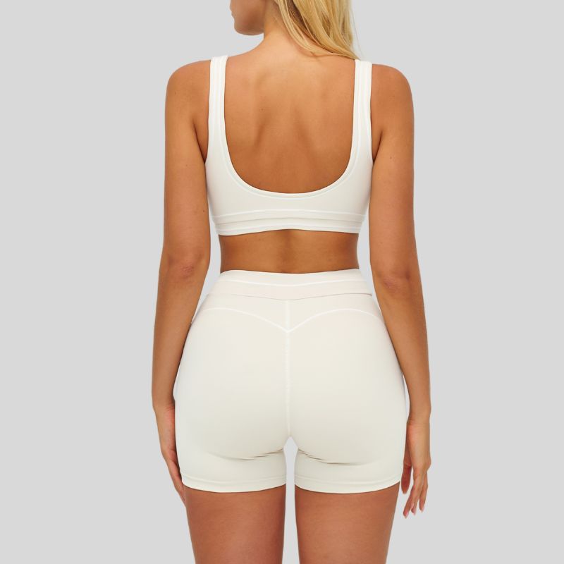 Contrasting Color Sports Bra + high waist shorts 2-piece set