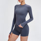 Wholesale solid color long-sleeved top + shorts