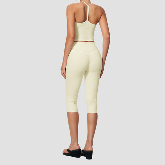 Wholesale Women's Brushed Yoga Set: Cross-Back Bra & Capri Pants – Colorblock Tummy Control