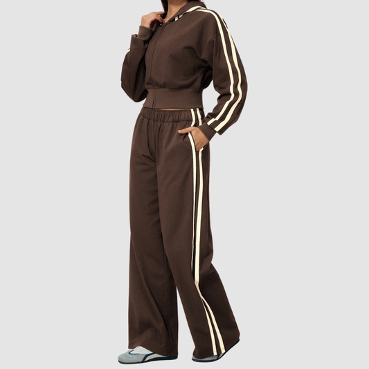 Wholesale Women's Hooded Sweatshirt and Long Sweatpants Set