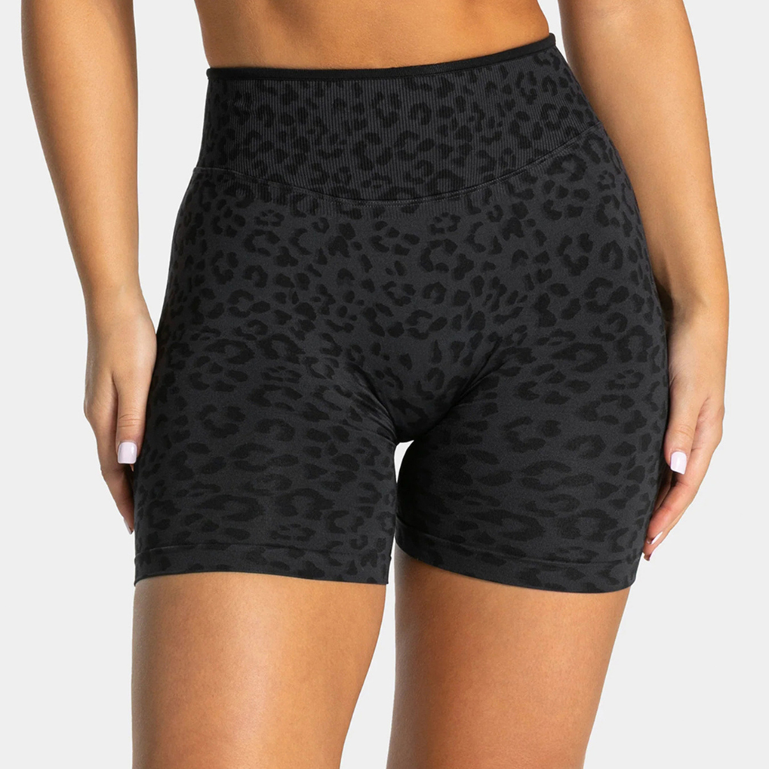 Wholesale Women's Seamless Leopard Print High-Waist Yoga Shorts