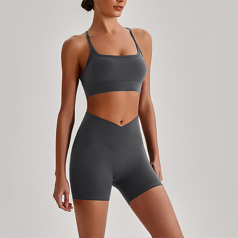 Wholesale Brushed Naked-Feel Open-Back Sports Bra & High-Waist Shorts Set – Sculpting Yoga 2-Piece