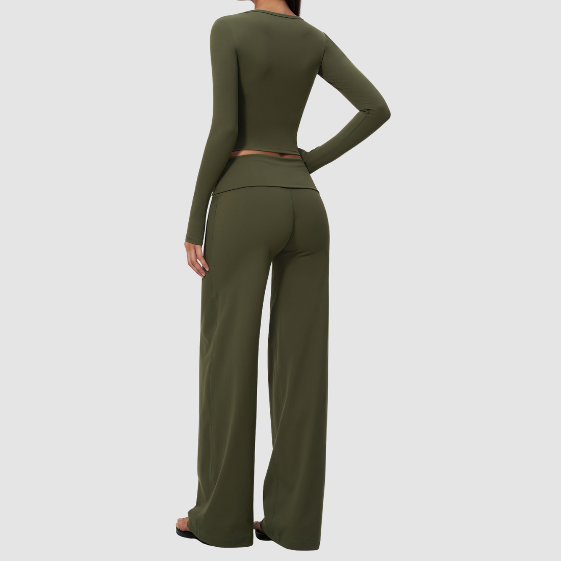 Wholesale Women's Brushed Yoga Set: Long-Sleeve Crop Top & Wide-Leg Pants