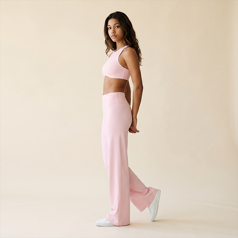 Wholesale Women's Brushed Fabric Sports Bra and Wide-Leg Pants Set