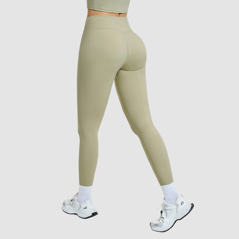 Aldeia de ioga com cintura alta