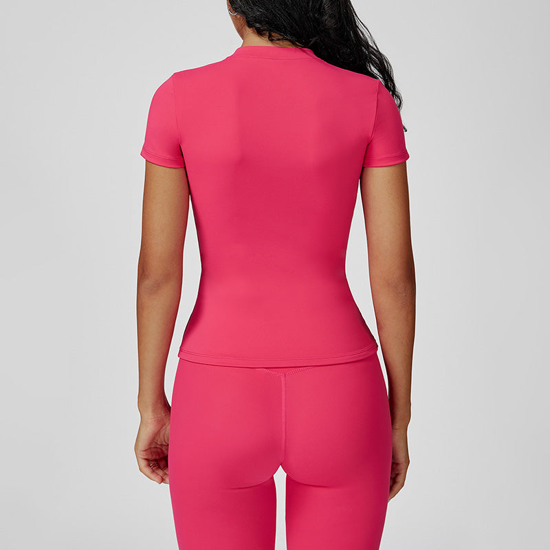 Brossé à manches courtes et à col rond en yoga