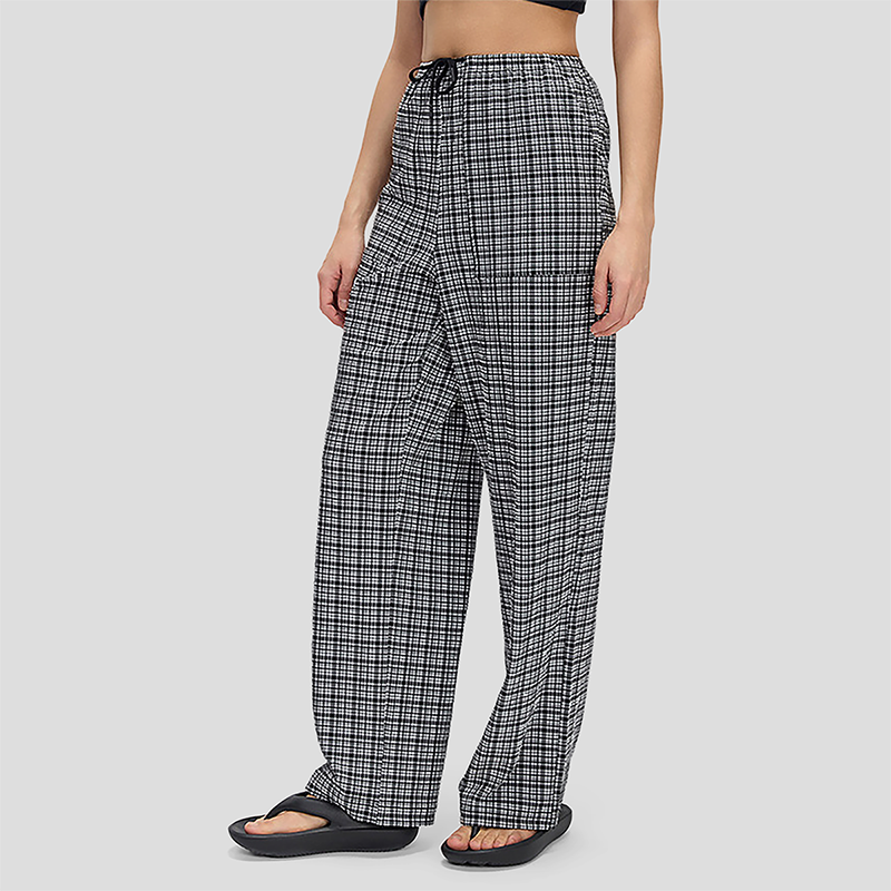 Wholesale plaid quick-drying running training pants