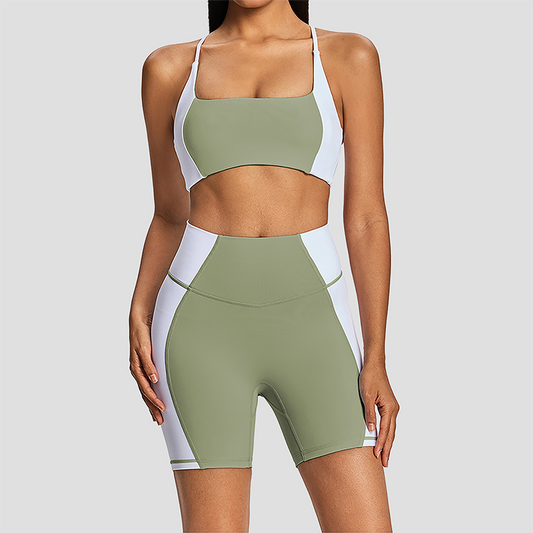 Wholesale Women's Contrast Trim Seamless Yoga Set – Premium contrast trim design with naked-feel fabric