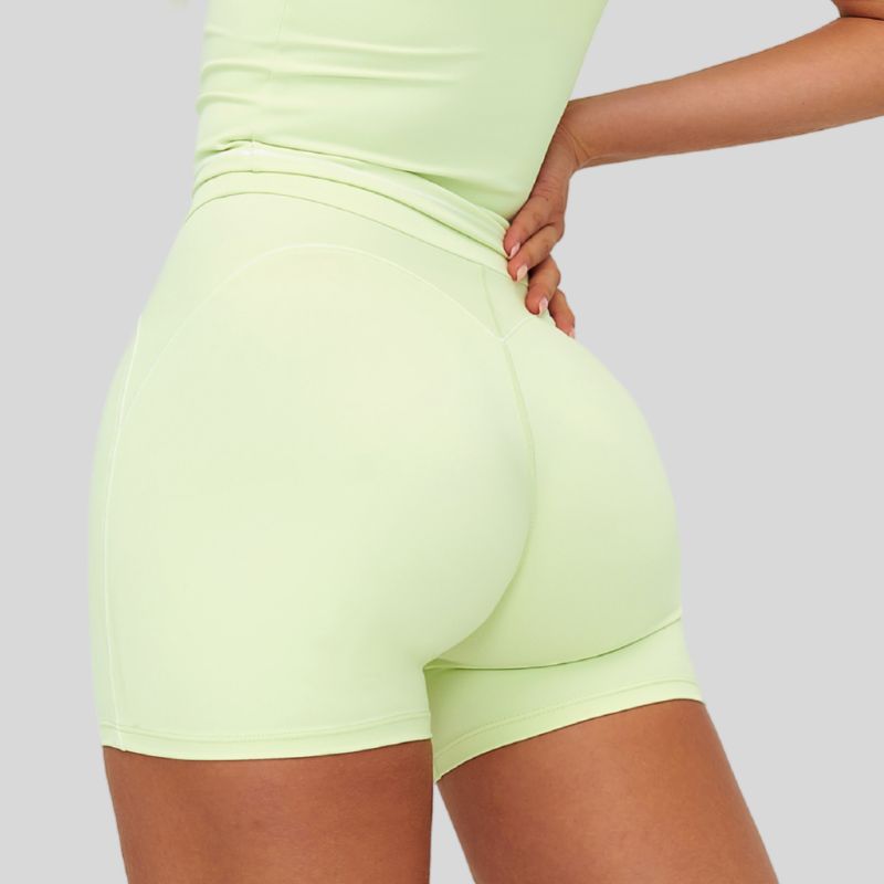 Contrasting stitching shorts