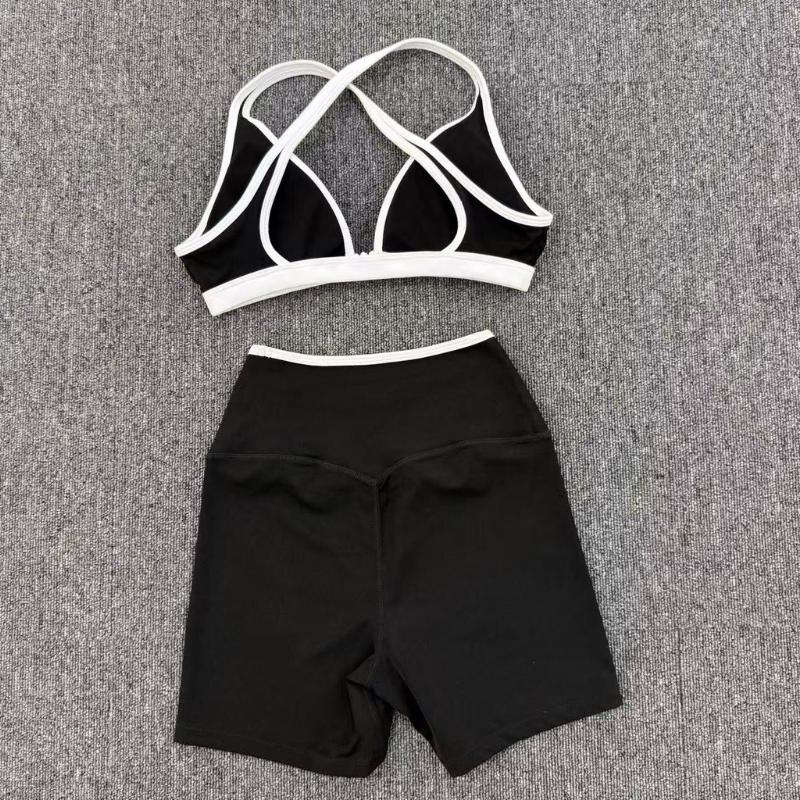 Wholesale Colorblock Detachable Hem Yoga Set Sports Bra & Short – Quick-Dry Activewear