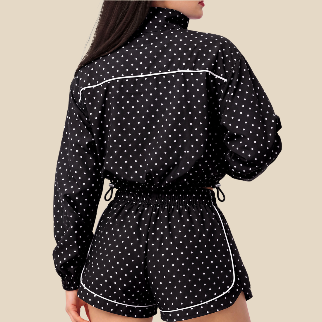Wholesale Women's Activewear Stand-Collar Zip Jacket & Hip-Lift Shorts Two-Piece Set