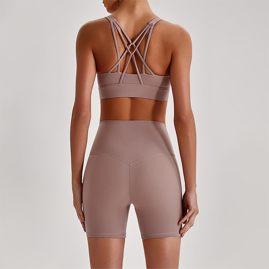 Wholesale Women's Quick-Dry Naked Feel Vest+Fitted Biker Shorts Yoga Set