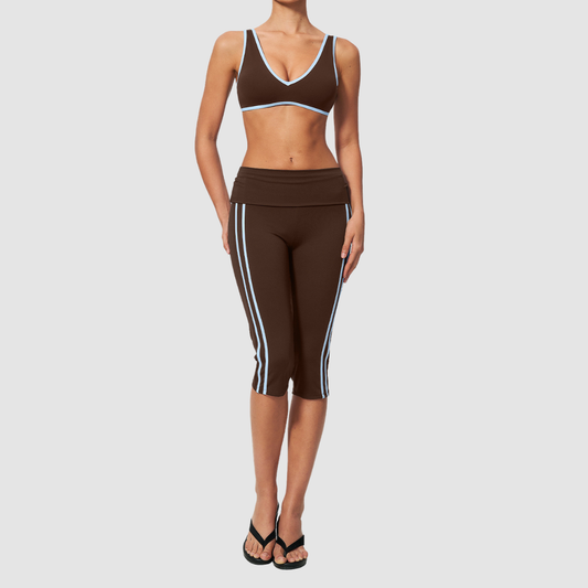 Wholesale color-blocked V-neck sports bra & striped cropped pants set