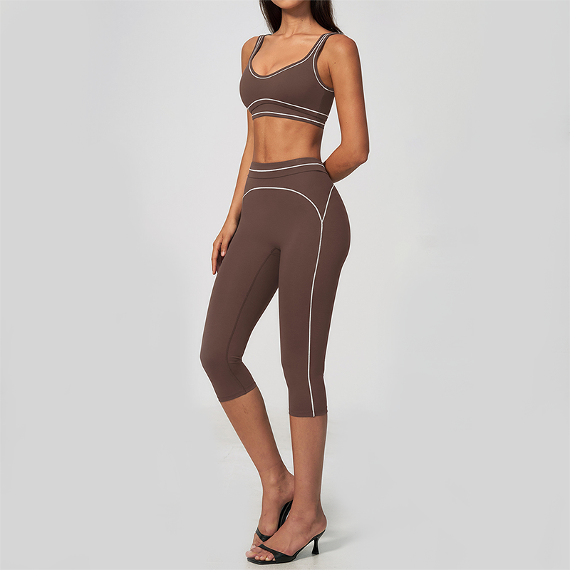 Wholesale Women's Colorblock Brushed Yoga Set: Sports Bra & Biker Shorts