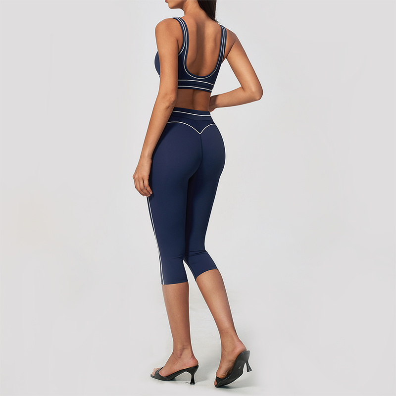 Wholesale Women's Colorblock Brushed Yoga Set: Sports Bra & Biker Shorts
