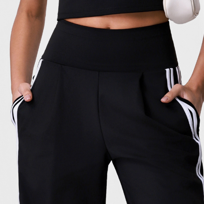 Wholesale Women's Striped Yoga Tank Top + High-Waist Wide-Leg Pants Set – Built-In Bra Pad Gym Fitness Set