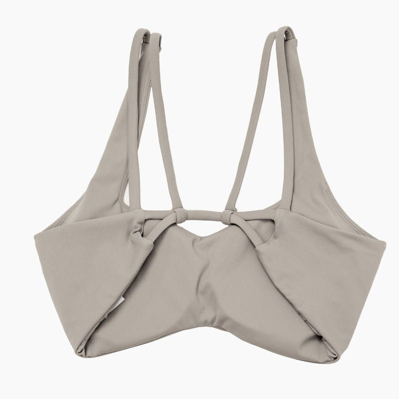 Sports bra with removable bra pads+High-waisted V-neck shorts at the back 2-piece set