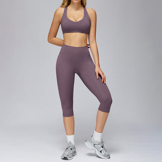 Wholesale Sports bra+Mid-length leggings 2-piece set | Wonderxfans bulk activewear