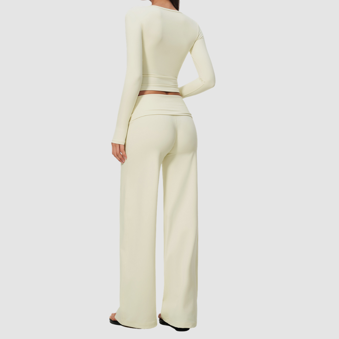 Wholesale Women's Brushed Yoga Set: Long-Sleeve Crop Top & Wide-Leg Pants