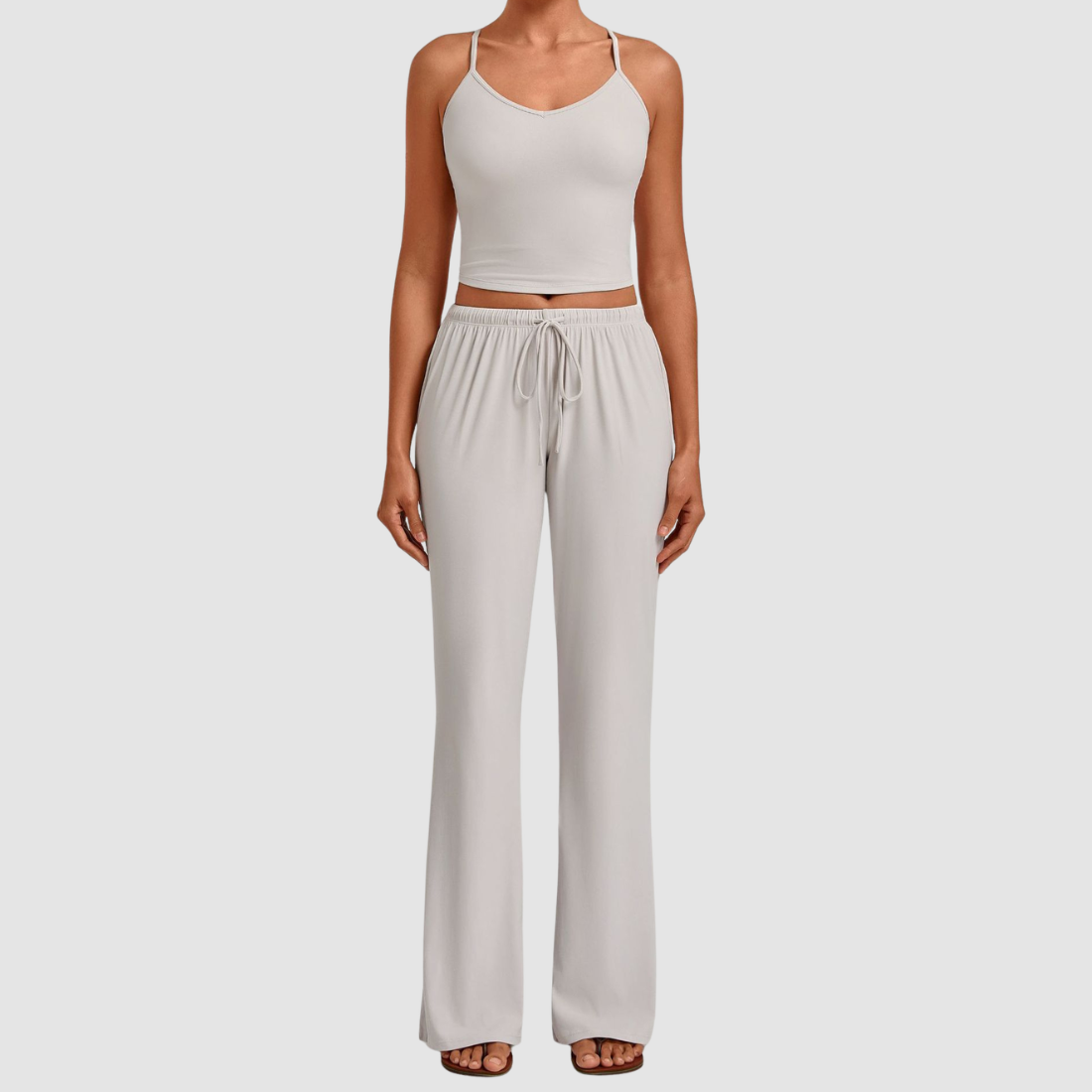 Wholesale Women’s Backless Cami & Straight-Leg Pants Yoga Set
