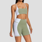 Wholesale Women's Contrast Trim Seamless Yoga Set – Premium contrast trim design with naked-feel fabric