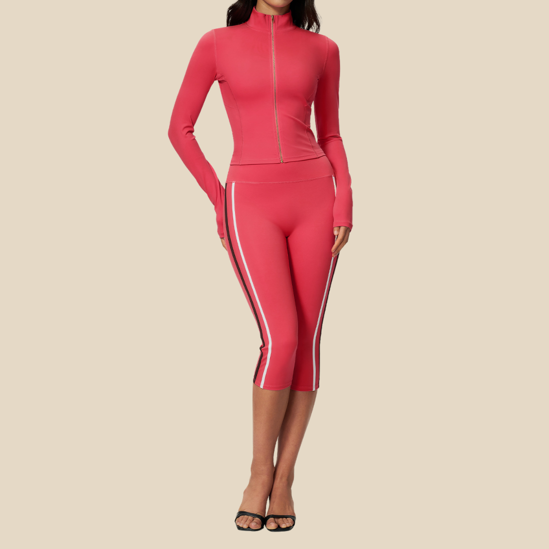 Wholesale Women's Stand-Collar Zip Jacket & Cropped Pants Yoga Set