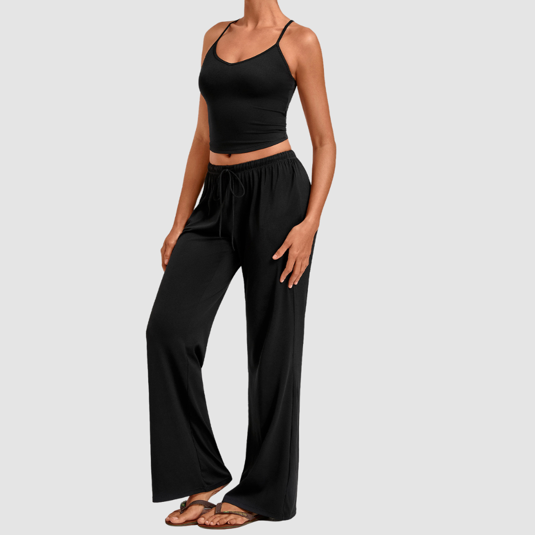 Wholesale Women’s Backless Cami & Straight-Leg Pants Yoga Set