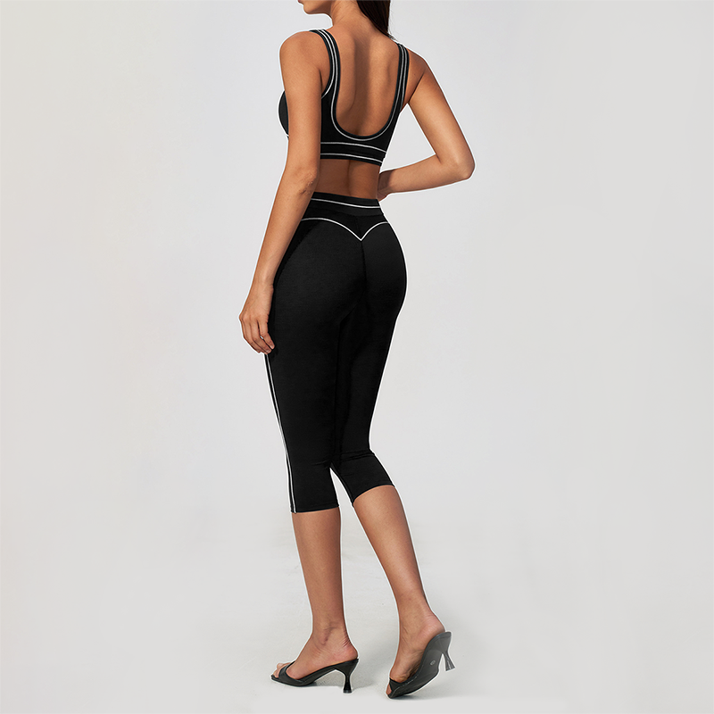 Wholesale Women's Colorblock Brushed Yoga Set: Sports Bra & Biker Shorts