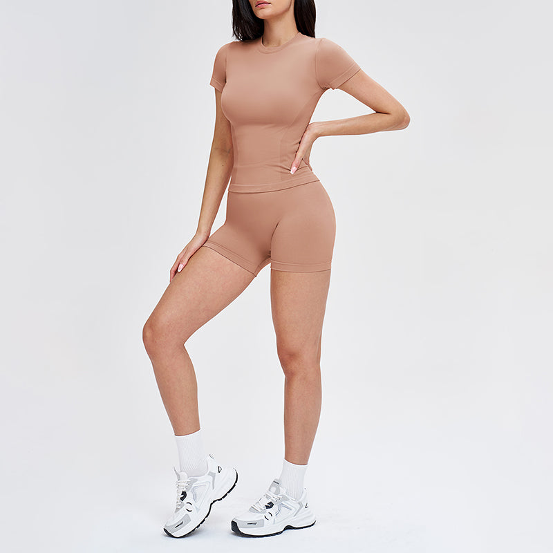 Wholesale solid color round-neck T-shirt + shorts