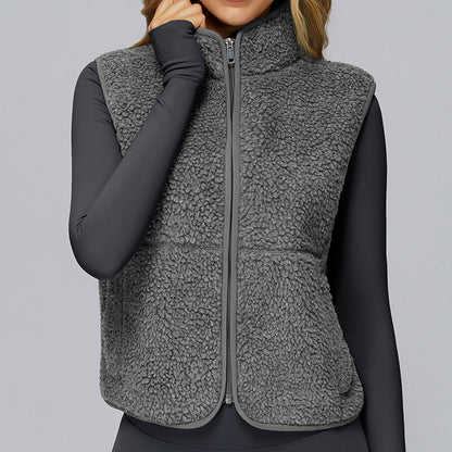 Stand collar plus velvet sleeveless zipper sports vest