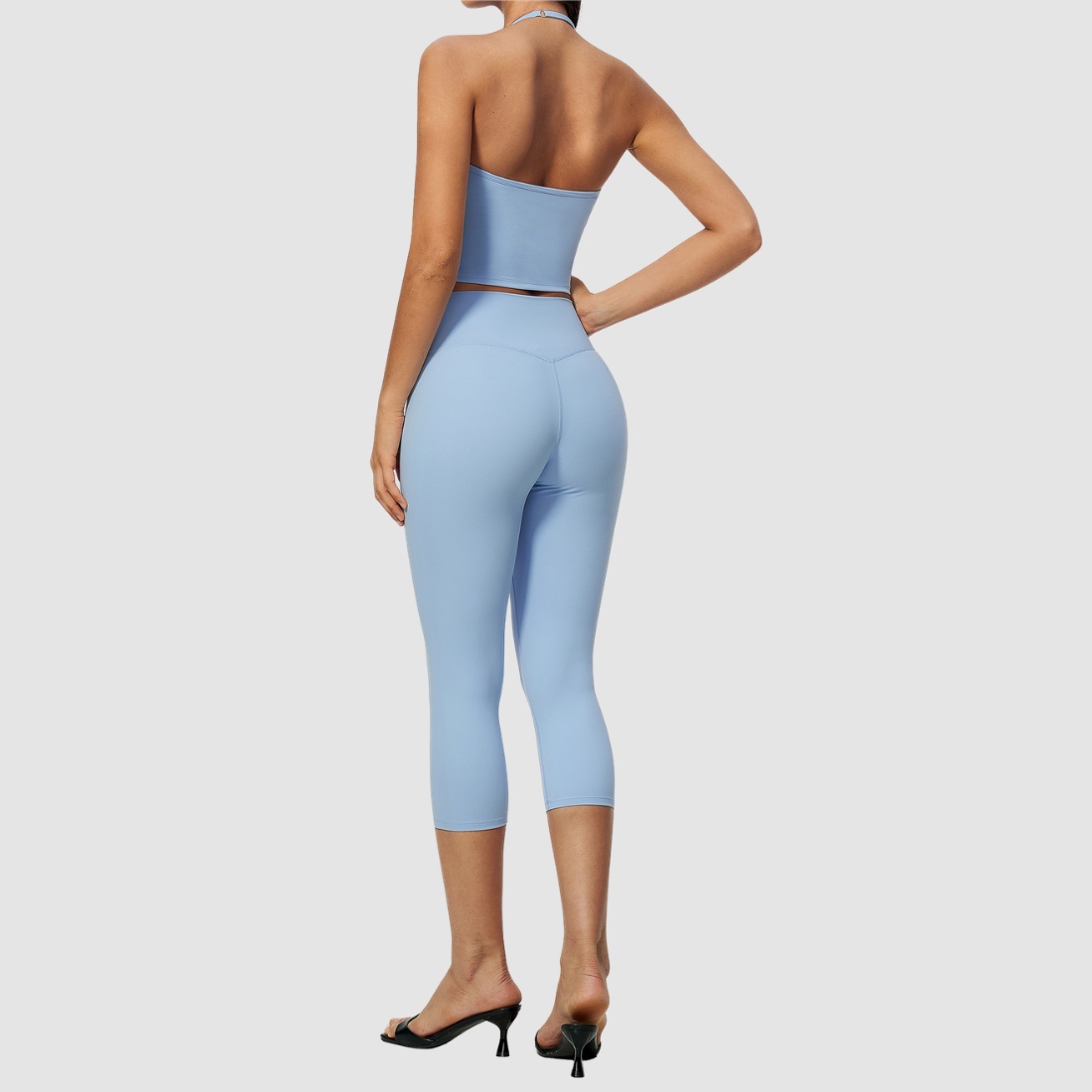 WholesaleWomen's Activewear Brushed Padded Tank & Fitted Capri-Pants Yoga Set