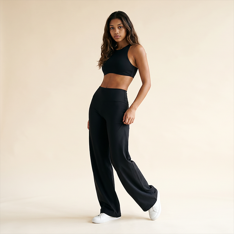 Wholesale Women's Brushed Fabric Sports Bra and Wide-Leg Pants Set