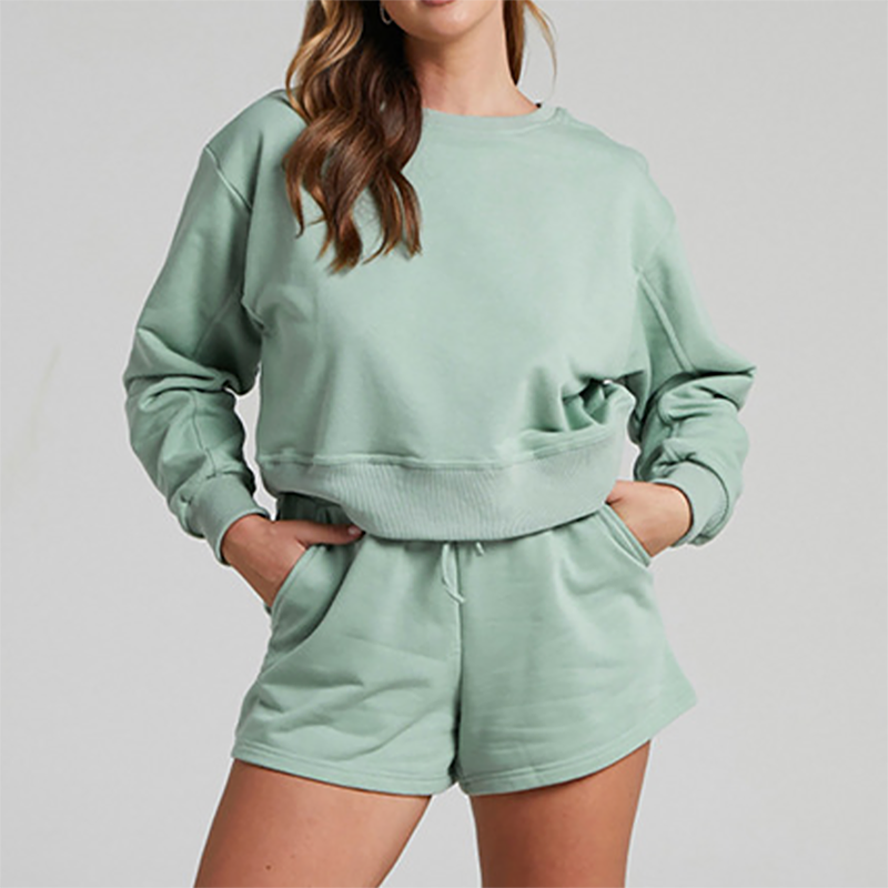 Wholesale solid color long sleeved sweatshirt+shorts set