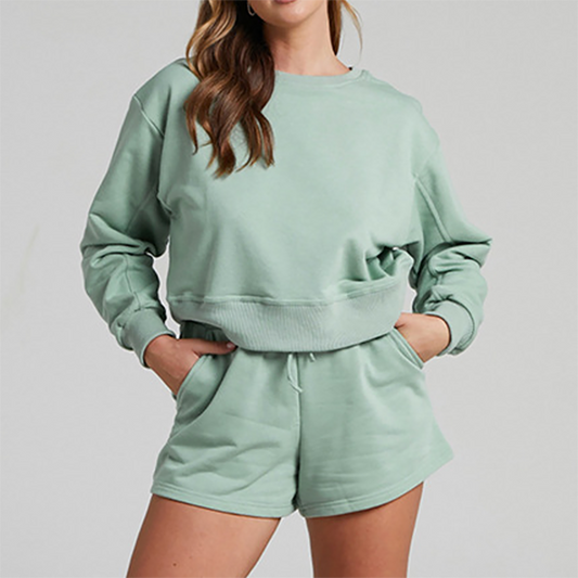 Wholesale solid color long sleeved sweatshirt+shorts set