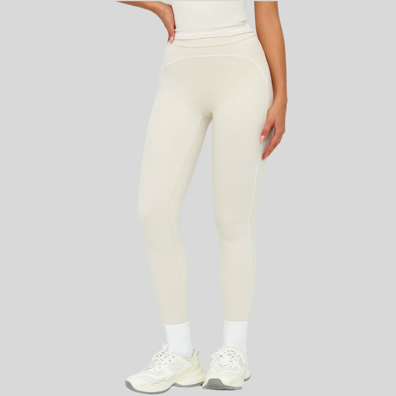 Contrasting stitching leggings